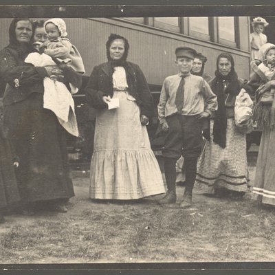 German Immigrants 0202_0201