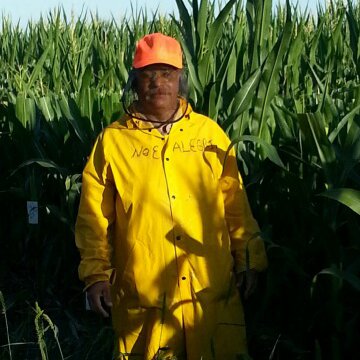 Image of Mexican Immigrant worker 0501_0601